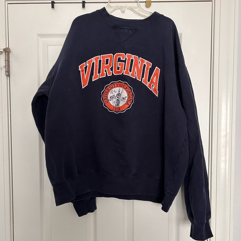 University of Virginia- vintage sweatshirt